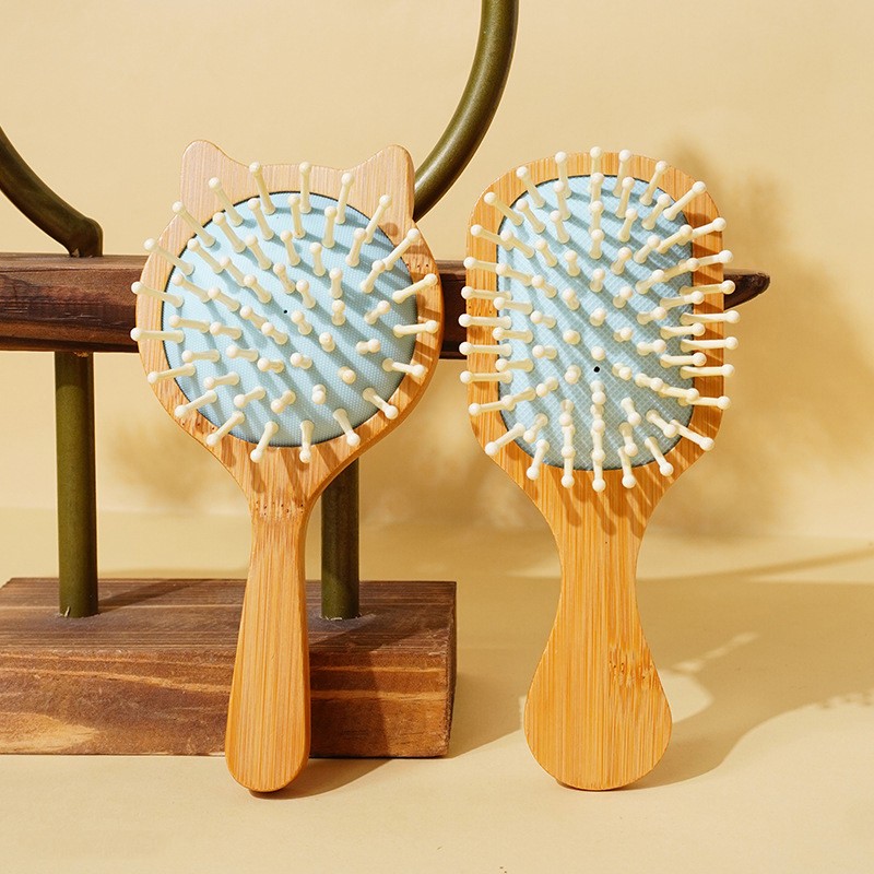 Mini Suspendisse Hair Brush